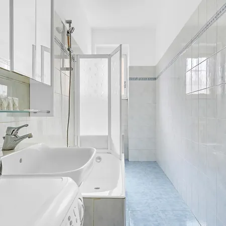 Lägenhet Ca17 -centrale-duomo -central Maxi - *