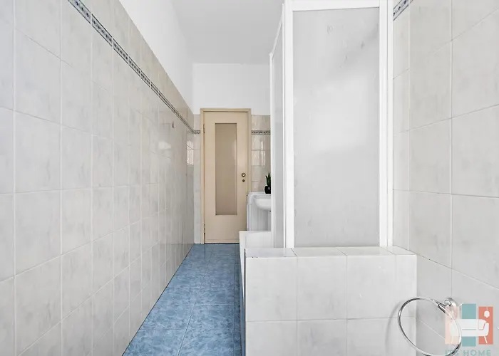 Ca17 -centrale-duomo -central Maxi - * ميلان